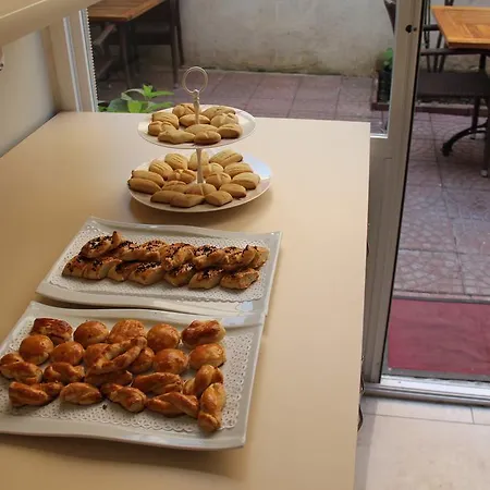 Bonjour Hotel Szálloda