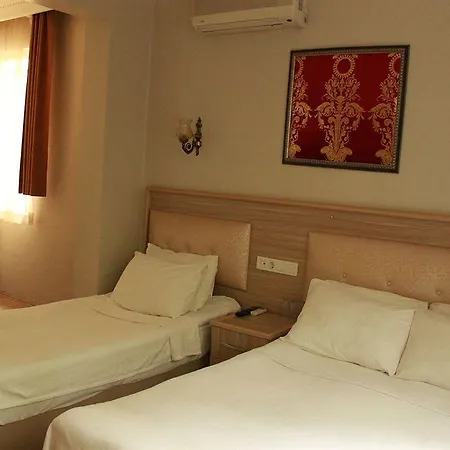 Bonjour Hotel Szálloda