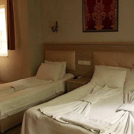 Bonjour Hotel Hotel
