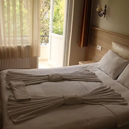 Bonjour Hotel 3* Istanboel