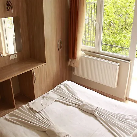 Bonjour Hotel 3* Istanboel