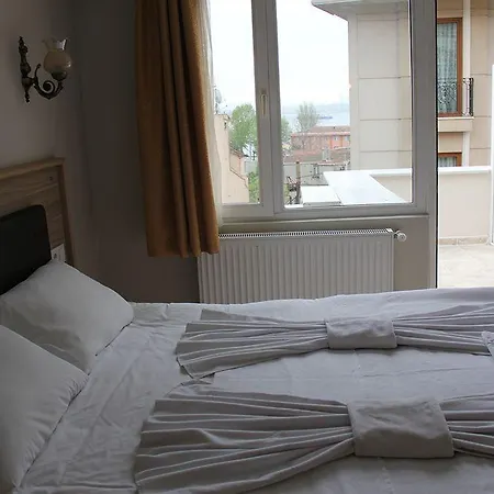 Bonjour Hotel Szálloda