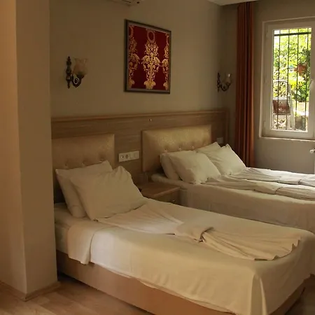 Bonjour Hotel 3* Isztambul