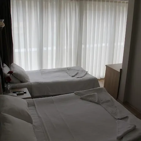 봉쥬르 호텔  호텔